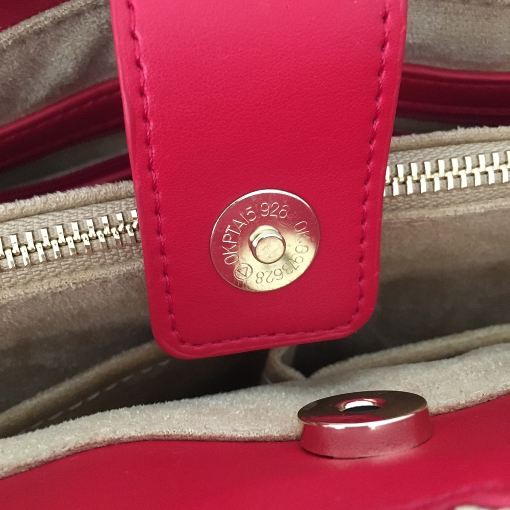 Betsey Johnson Cherry Tote Bag - Picture 3 of 6